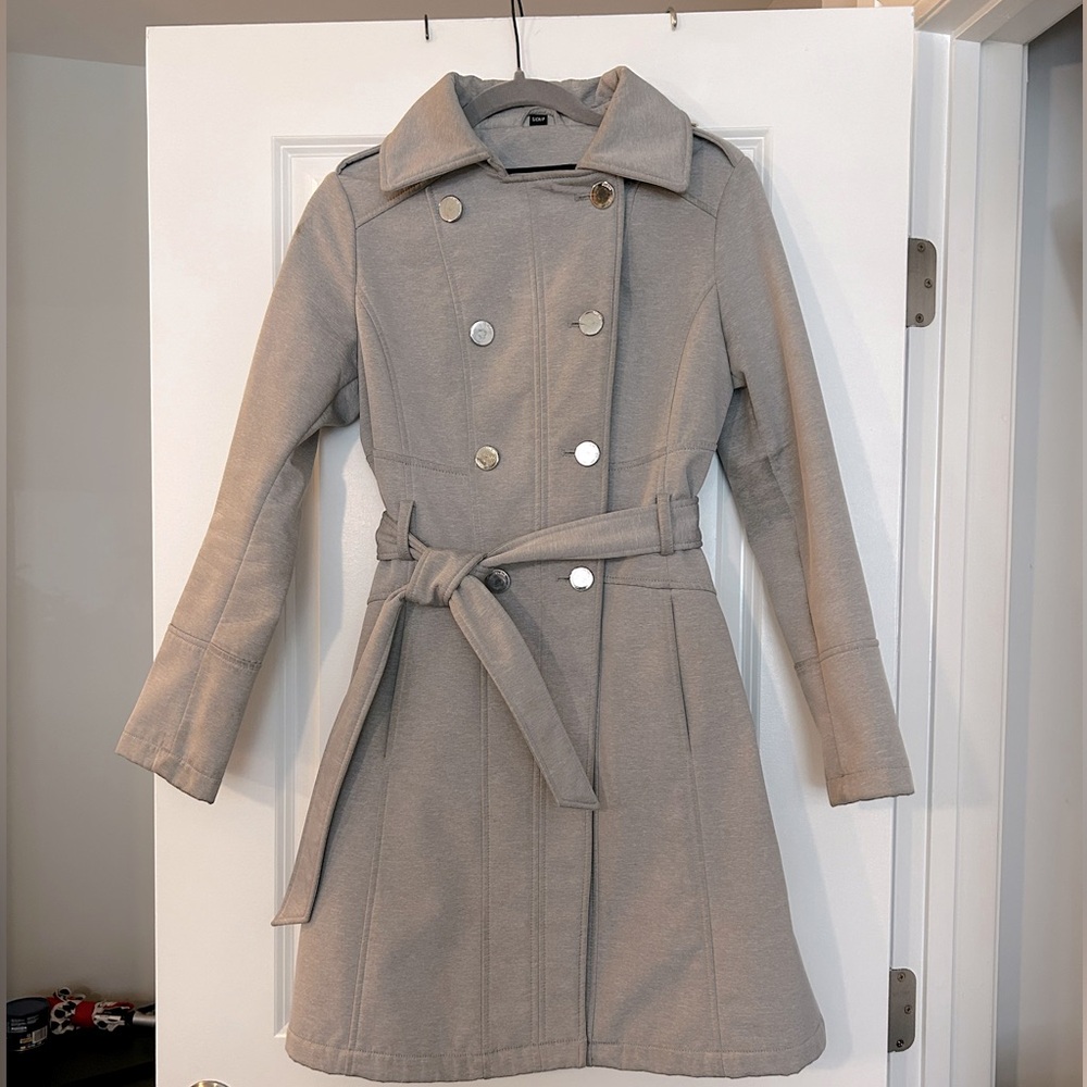 Guess small light gray thick trench coat
